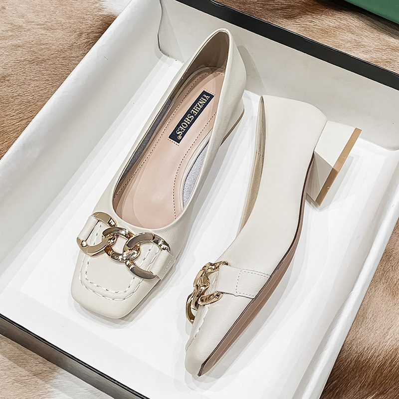 Sapato Vicin Couro Nobre [LANÇAMENTO EXCLUSIVO] [ULTRA CONFORTO] - PROMOÇÃO VERÃO DE OFERTAS! (45%OFF)