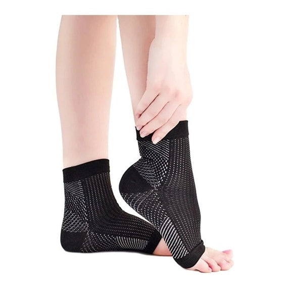 Meias Ortopédicas de Compressão FeetPress™ - Acabe hoje com as dores que você sofre nos pés! -PROMOÇÃO VERÃO DE OFERTAS! ( Compre 1 Leve 3)