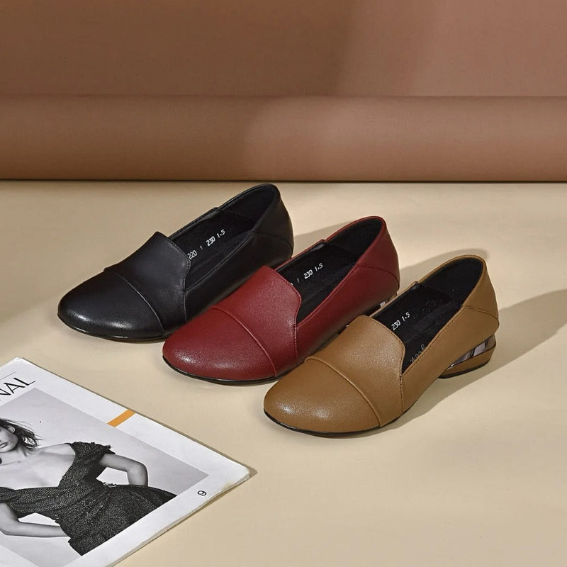 [LEVE 2 PAGUE 1] Sapatilha em Couro Ortopédica FlexCalm® - A solução ideal para o conforto dos pés! - PROMO MÊS DE JUNHO + BRINDE EXCLUSIVO